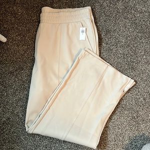 Old navy comfy trousers